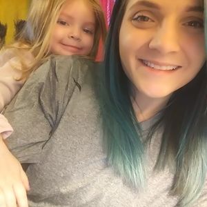 Meet your Posher, Alexandra